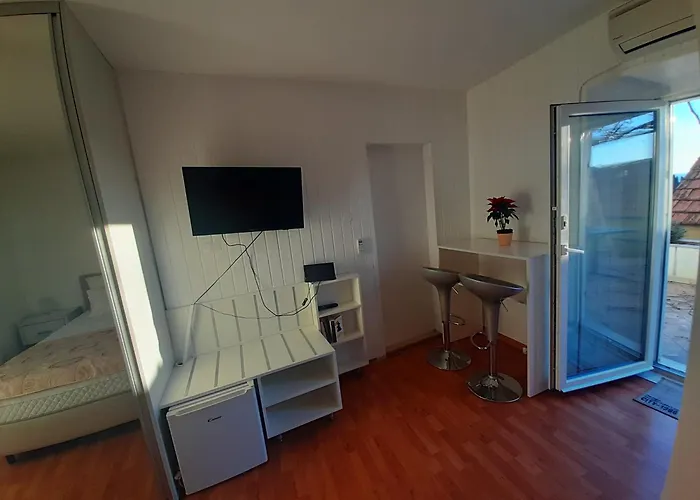 Guest House Luce